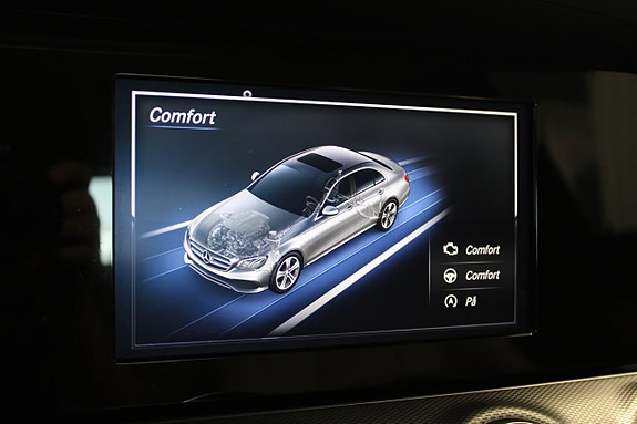 Mercedes-Benz E220 d 17 of 18