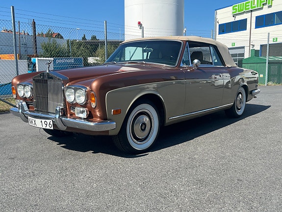 Rolls Royce Corniche 2 of 6