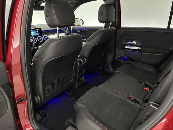 Mercedes-Benz GLB180 d 18 of 27