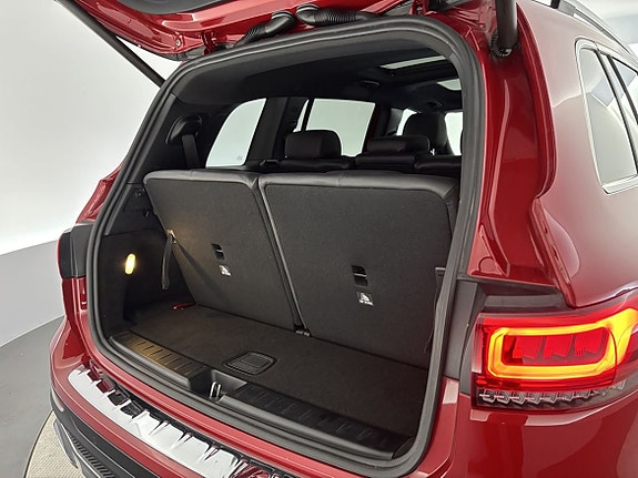 Mercedes-Benz GLB180 d 20 of 27