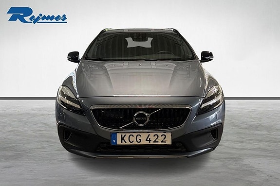 Volvo V40 Cross Country 3 of 28