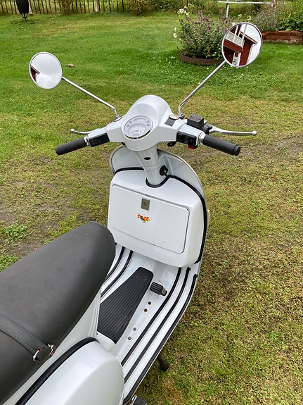 Piaggio Vespa PX 5 of 20