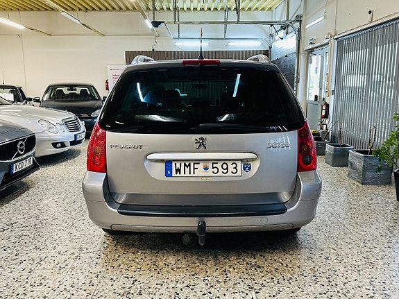 Peugeot 307 SW 5 of 17