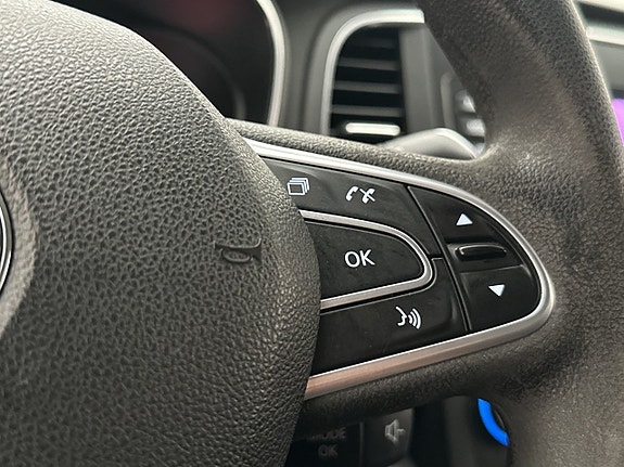 Renault Megane 17 of 28