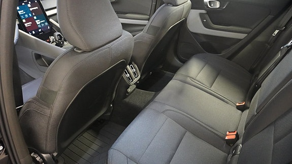 Polestar 2 15 of 23