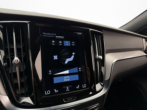 Volvo V60 23 of 30