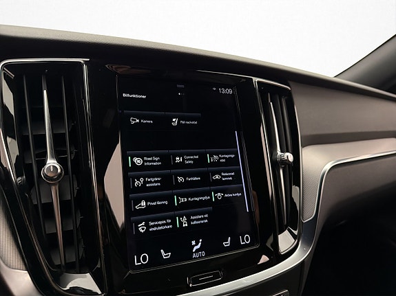 Volvo V60 25 of 30