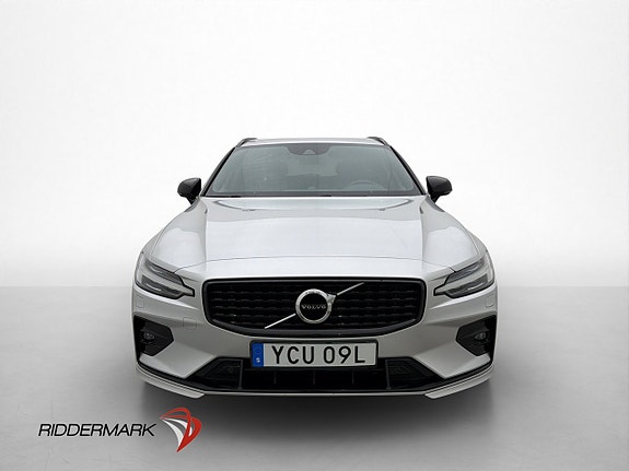 Volvo V60 2 of 30
