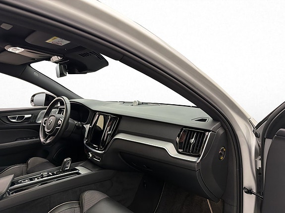 Volvo V60 29 of 30