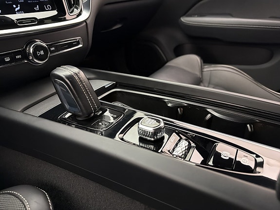 Volvo V60 27 of 30