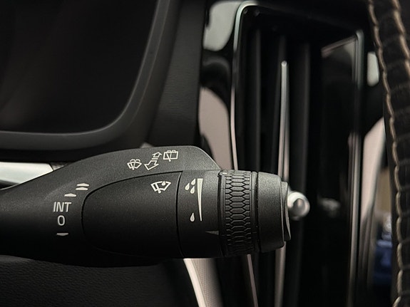 Volvo V60 18 of 30