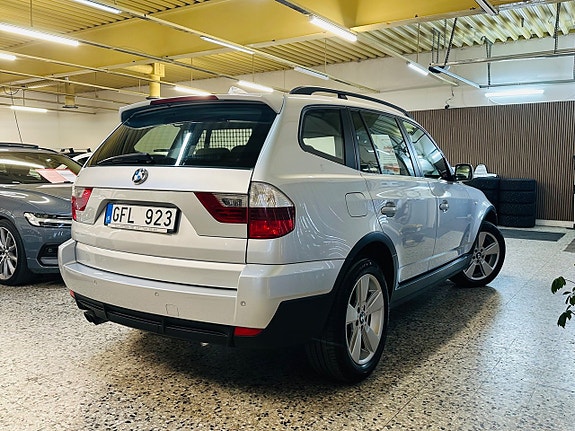 BMW X3 3 of 24