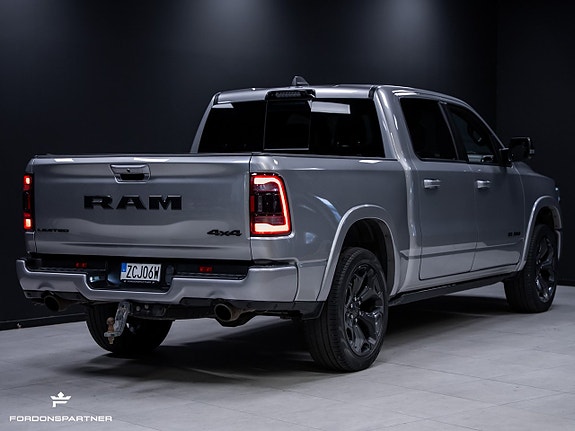 Dodge RAM 1500 8 of 30