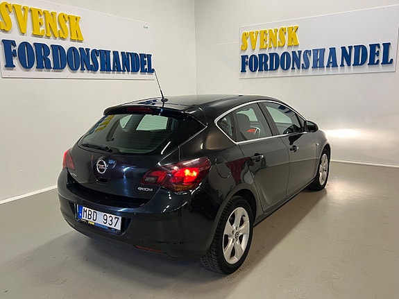 Opel Astra 6 of 24