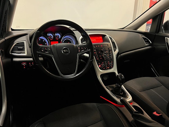 Opel Astra 14 of 24