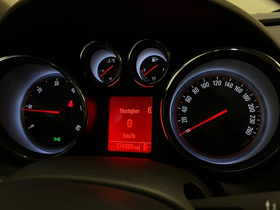 Opel Astra 23 of 24
