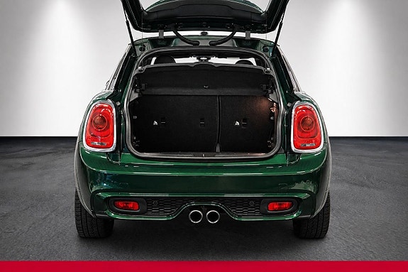 MINI Cooper S 7 of 26