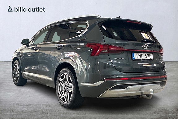 Hyundai Santa Fe 8 of 30