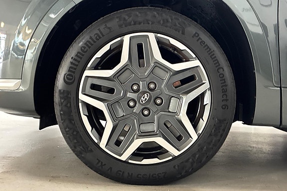 Hyundai Santa Fe 11 of 30