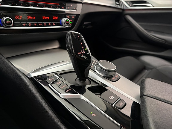 BMW 520i 26 of 30