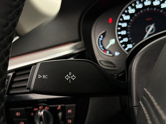 BMW 520i 16 of 30