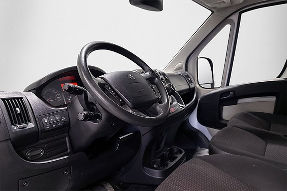 Peugeot Boxer 7 of 18
