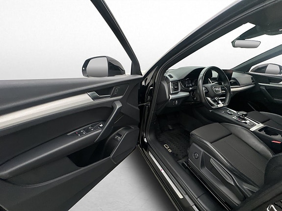 Audi Q5 11 of 30