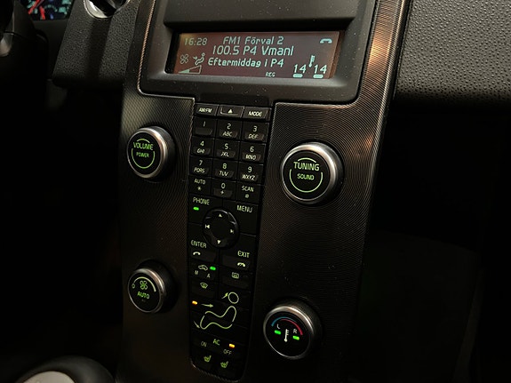 Volvo V50 25 of 30