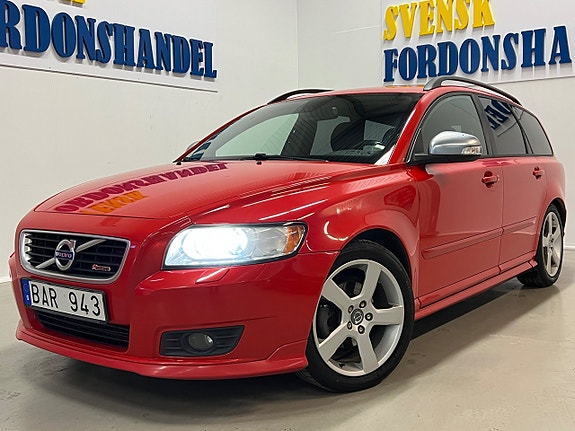 Volvo V50 2 of 30