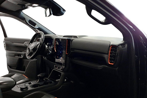 Ford Ranger Raptor 9 of 17