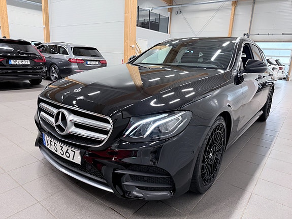 Mercedes-Benz E200 4 of 25