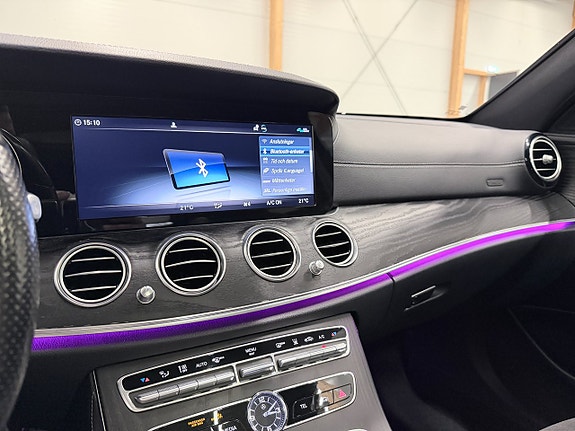 Mercedes-Benz E200 22 of 25