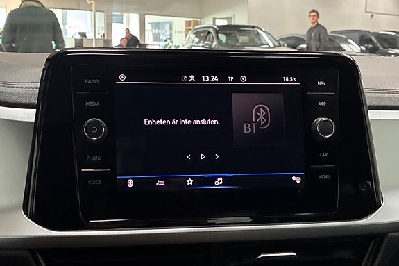 Volkswagen T-Roc 20 of 23