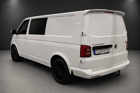 Volkswagen Transporter 3 of 27