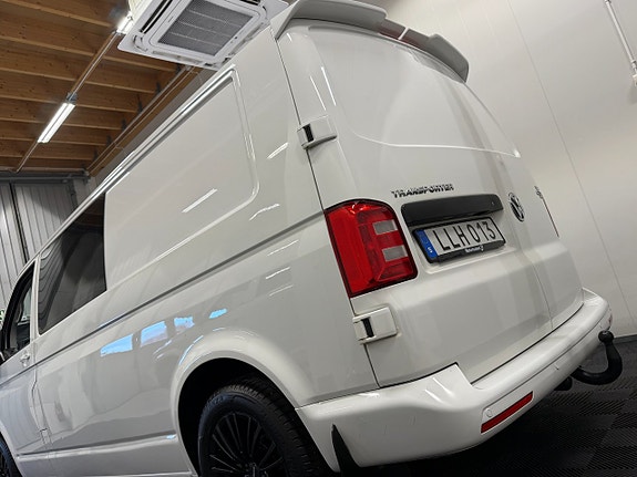 Volkswagen Transporter 11 of 27
