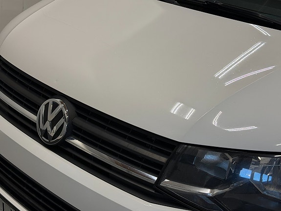 Volkswagen Transporter 5 of 27