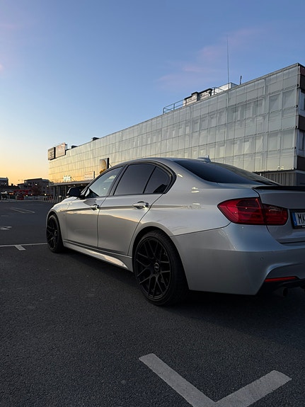 BMW 320d 9 of 9