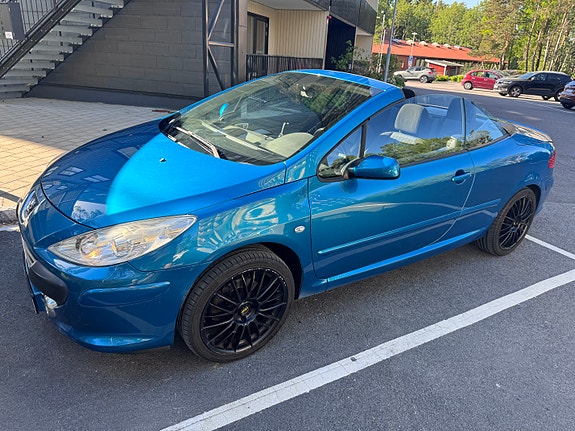 Peugeot 307 CC 5 of 7