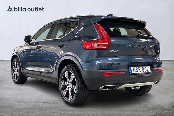 Volvo XC40 7 of 25