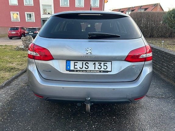 Peugeot 308 SW 5 of 16