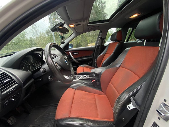 BMW 118d 5 of 7