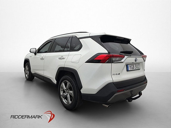 Toyota RAV4 8 of 30