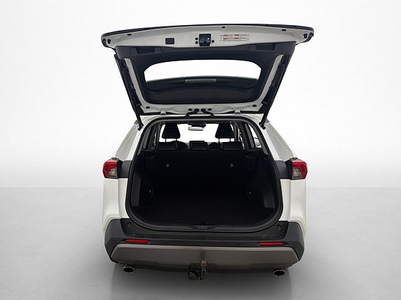 Toyota RAV4 26 of 30