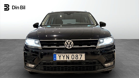 Volkswagen Tiguan 4 of 24