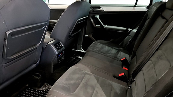 Volkswagen Tiguan 11 of 24