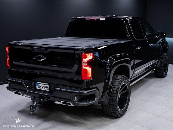 Chevrolet Silverado 1500 12 of 30
