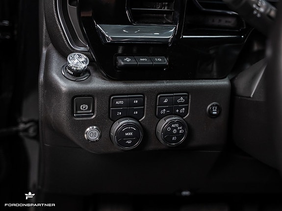 Chevrolet Silverado 1500 25 of 30