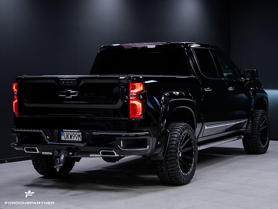 Chevrolet Silverado 1500 7 of 30