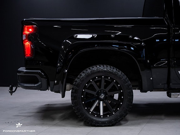 Chevrolet Silverado 1500 9 of 30