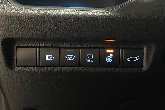 Toyota RAV4 26 of 30